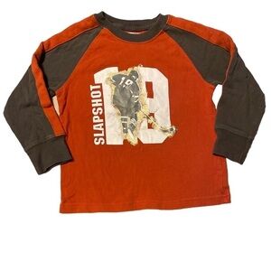 OLD Navy long sleeve hockey tee Size 4T